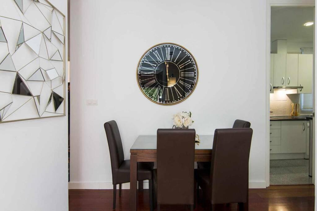 Eco Center Granatensis Catedral 2 Habitaciones Free Parking Granada Luaran gambar